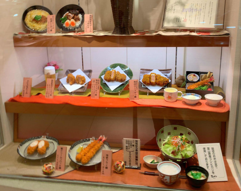 富山大和のとんかつ屋さん 花むら本店に休日子連れランチ♪お子さま膳にはおもちゃ付き！ 富山やちゃんねる