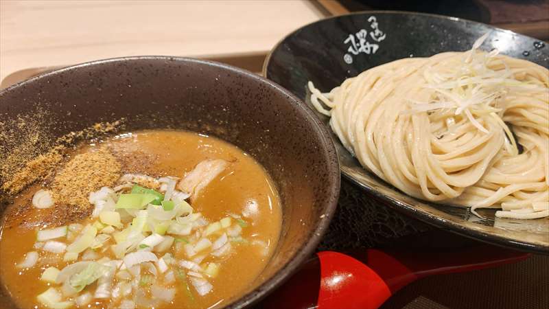 富山駅マルート飲食店 つけ麺まぜそば桜で子連れ平日ランチ 濃厚つけ麺食べてみた！