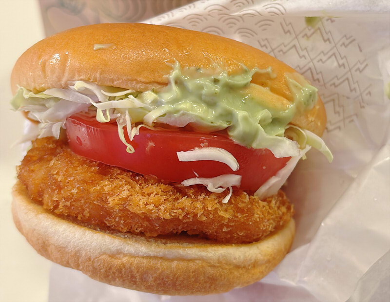 バジルマヨの海老カツバーガー