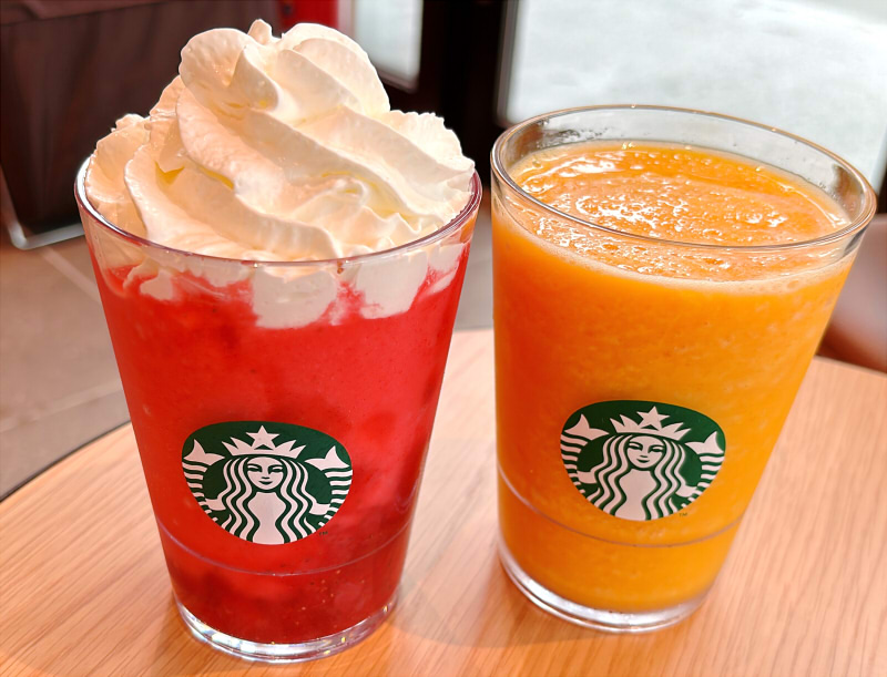 スタバ新作いちご