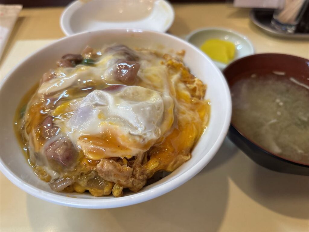 グリルはやし牛丼