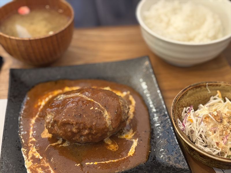 国産牛ステーキ丼専門店 ほし乃移転子連れ