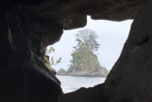 富山 道の駅 雨晴(あまはらし)