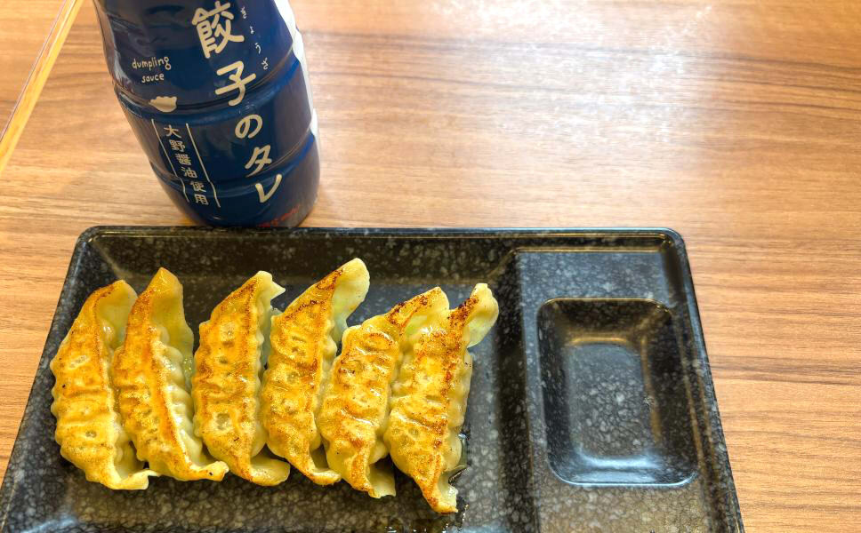 8番らーめんニラにんにく餃子