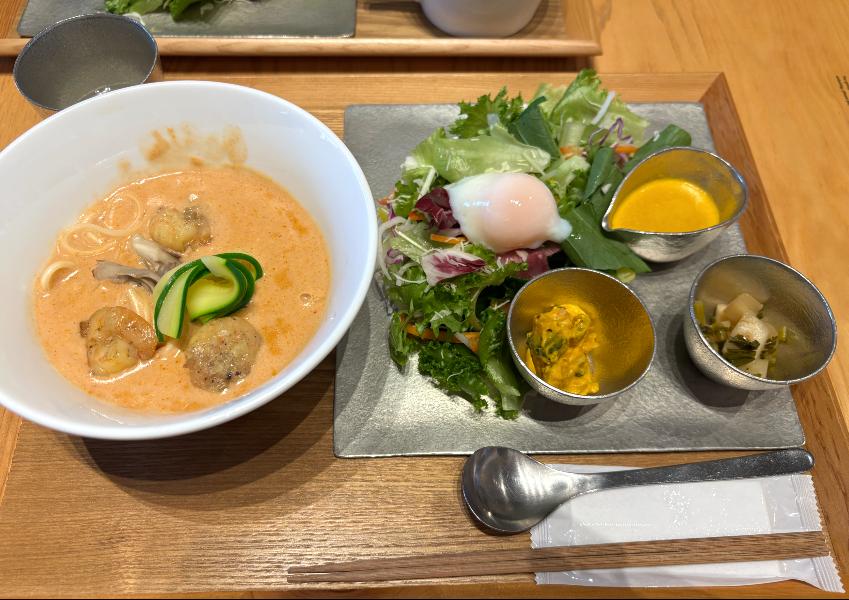 能作カフェランチ