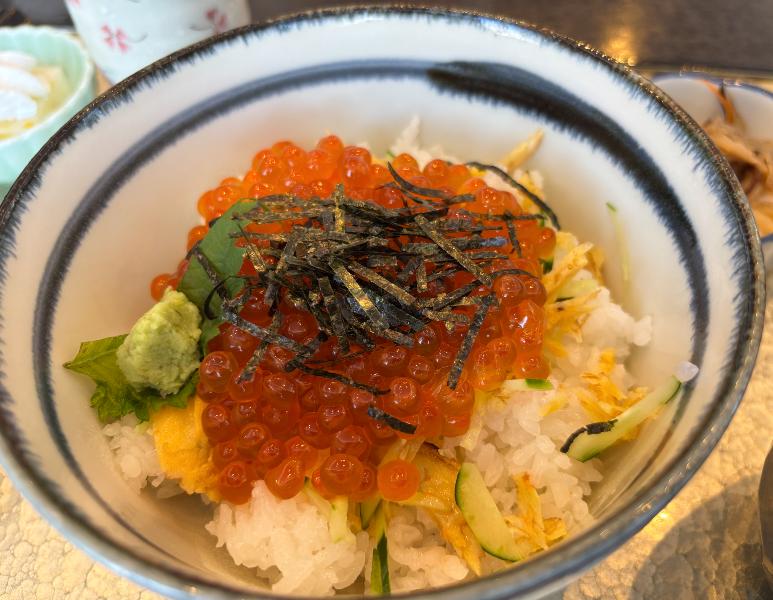 いくら丼