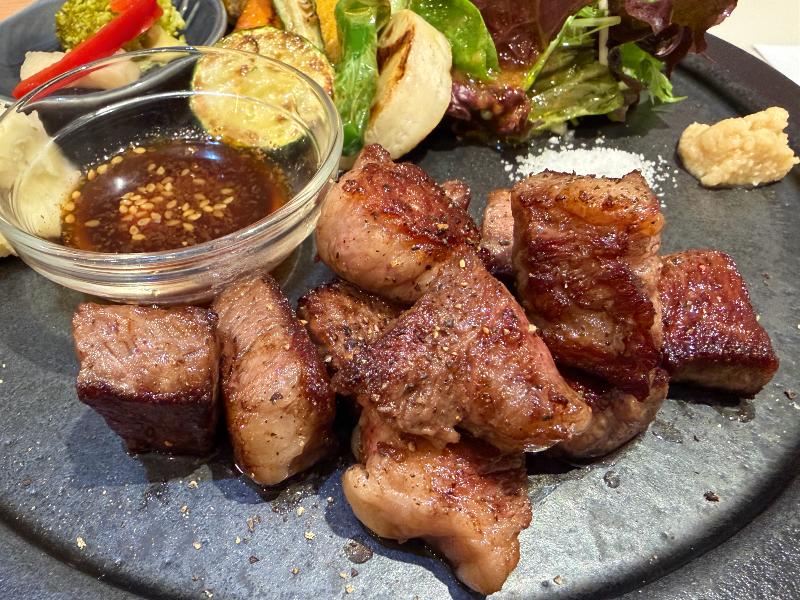 Lifetimeライフタイム立山サイコロステーキランチ