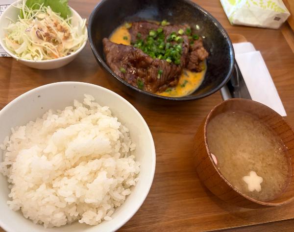 ほし乃和牛皿炙りすき焼き