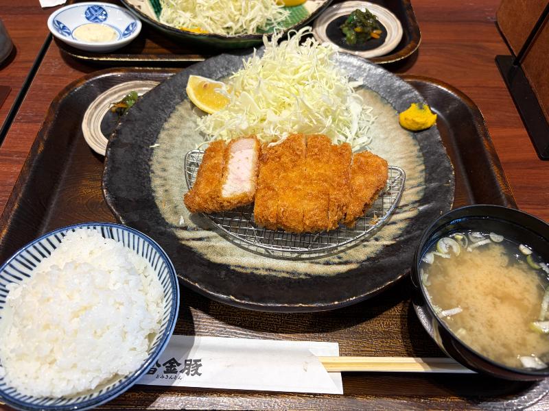 とんかつ富金豚 マルート富山