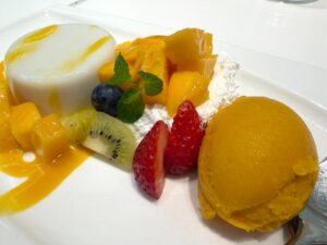 フルーツパーラーむらはた 富山大和店