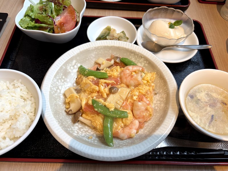 スタイリッシュチャイナ神ランチ