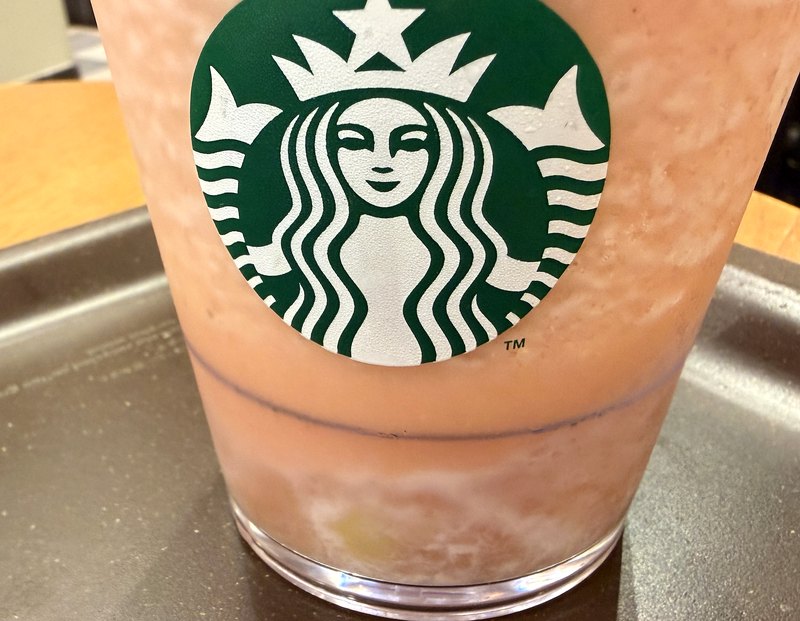 ピーチ & ピーチミルク フラペチーノ